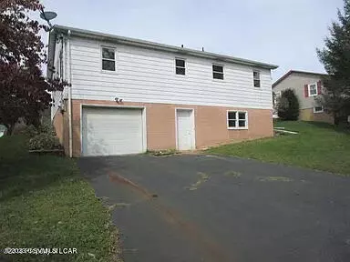 Berwick, PA 18603,607 HILLSIDE DR