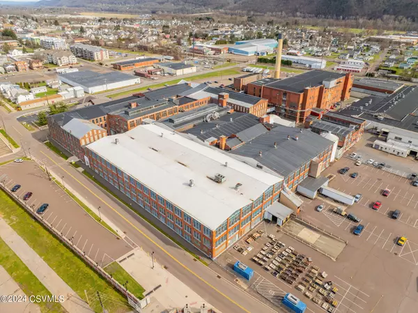 Bloomsburg, PA 17815,480 W 5TH BUILDINGS 11-15 ST