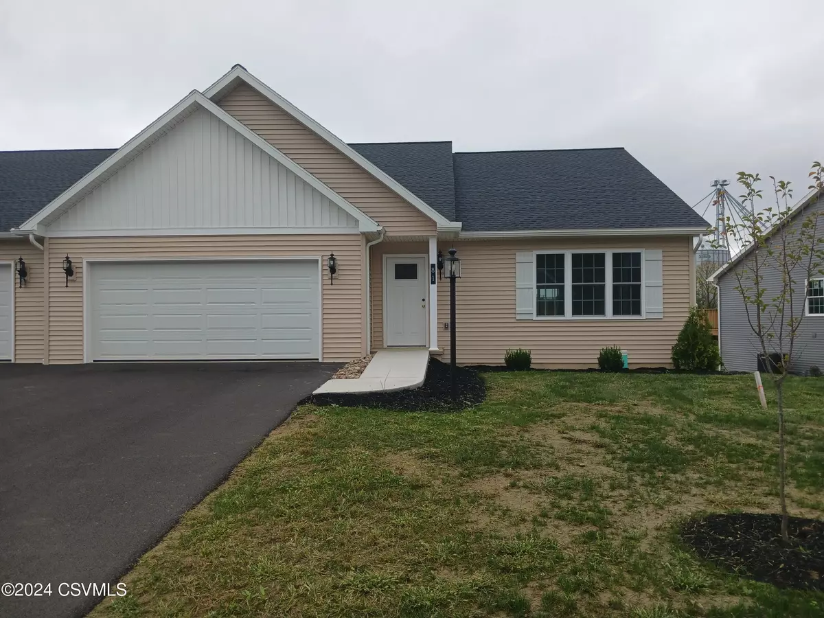 Selinsgrove, PA 17870,81 ST ANDREWS WAY