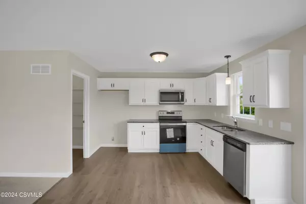 Selinsgrove, PA 17870,81 ST ANDREWS WAY