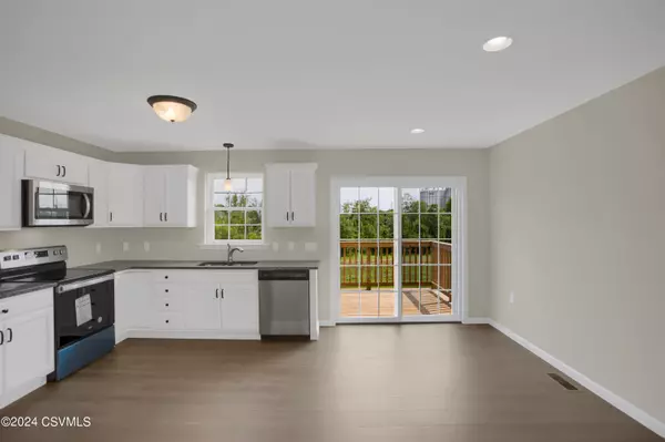 Selinsgrove, PA 17870,81 ST ANDREWS WAY