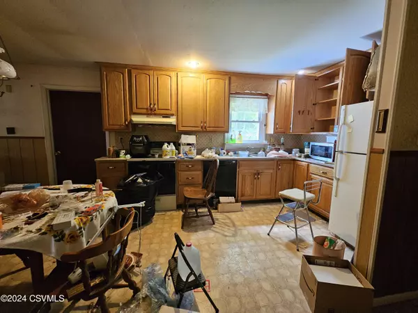 Danville, PA 17821,12 FAIRLAND DR