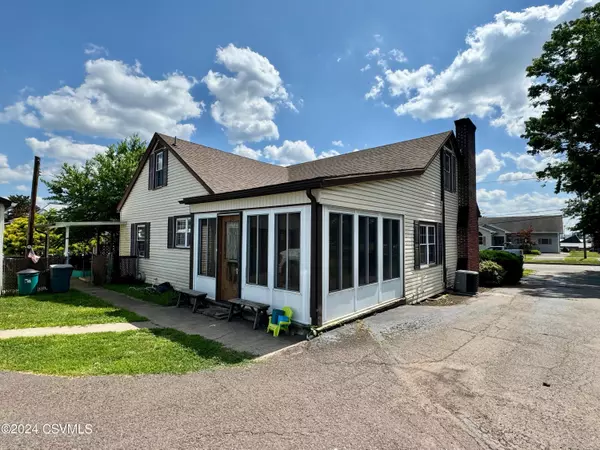 Berwick, PA 18603,1112 N MARKET ST