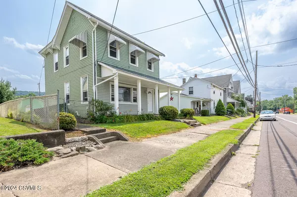 Nescopeck, PA 18635,324 3RD ST