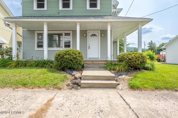 Nescopeck, PA 18635,324 3RD ST