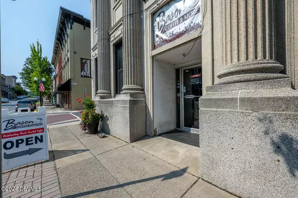 Danville, PA 17821,453 MILL ST