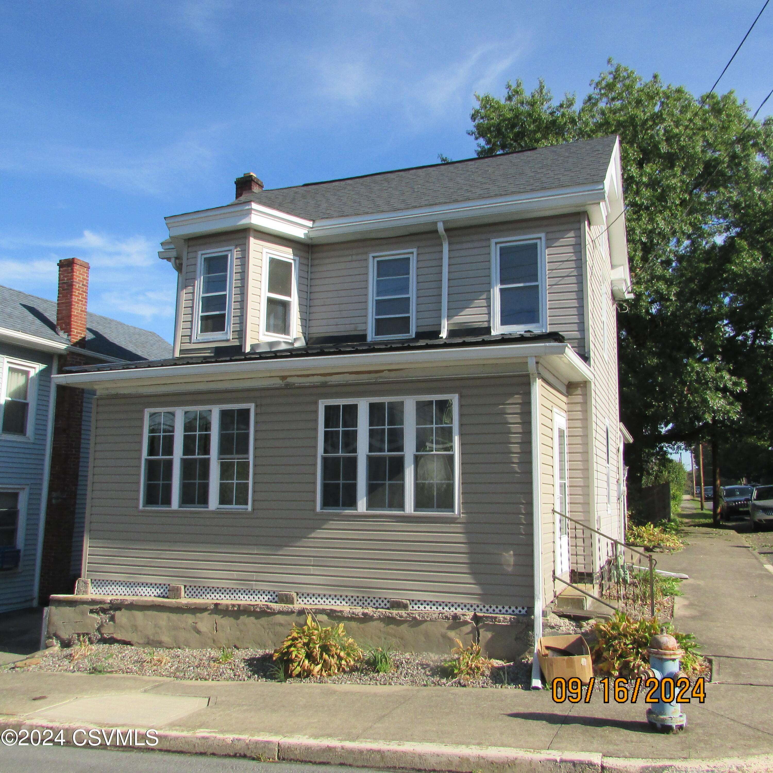 Sunbury, PA 17801,403 N 9TH ST