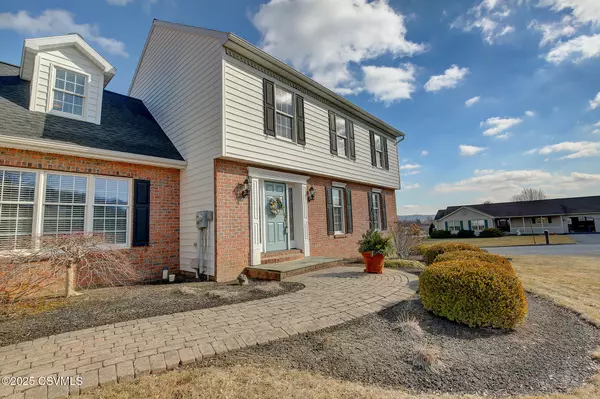 Selinsgrove, PA 17870,200 MEADOWVIEW DR