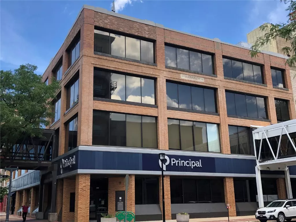 Cedar Rapids, IA 52401,200 2nd AVE SE #200B