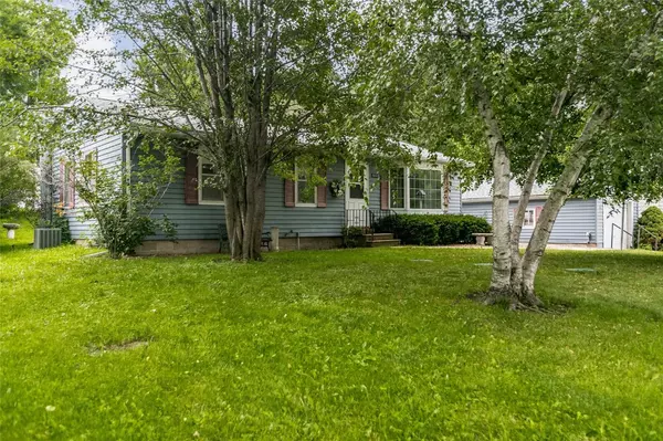 East Amana, IA 52203,5213 C ST