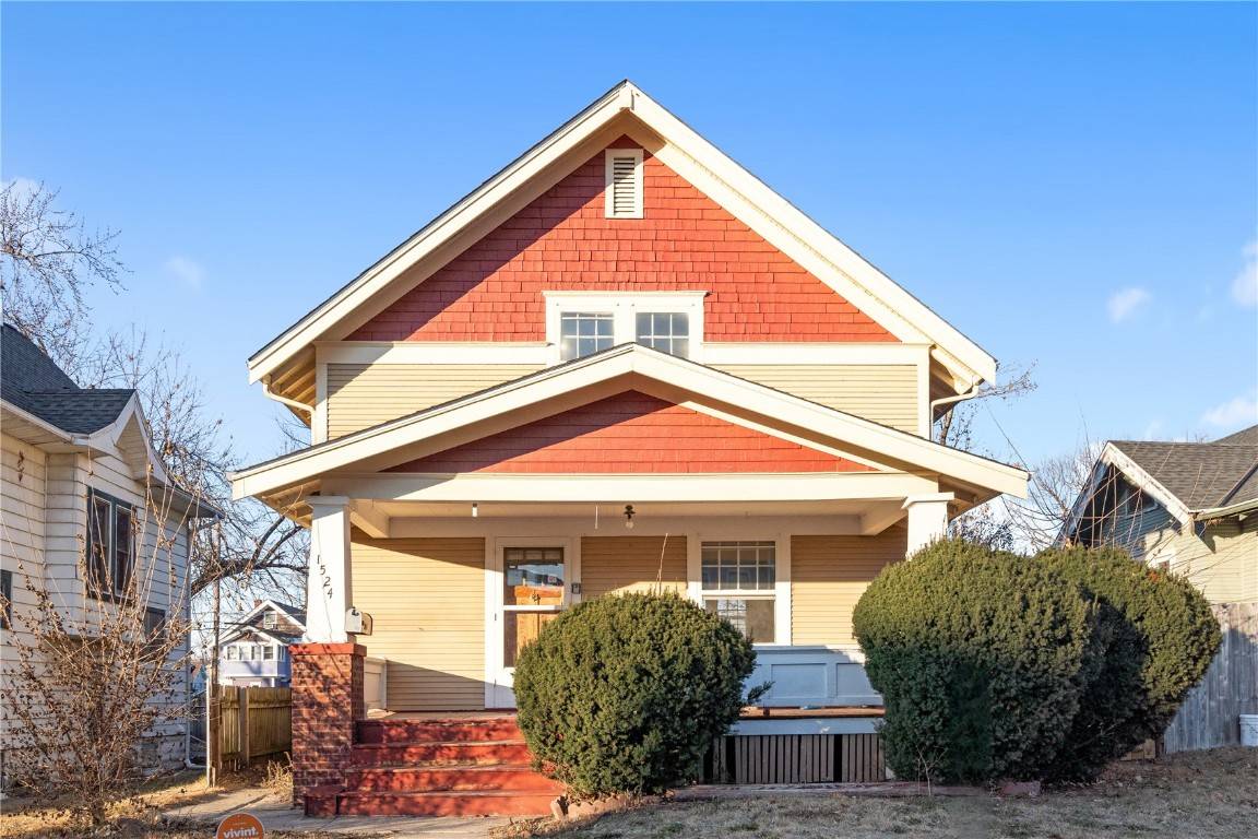 1524 7th AVE SE, Cedar Rapids, IA 52403