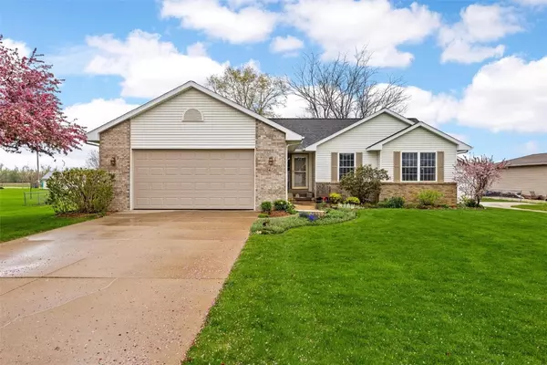 Fairfax, IA 52228,61 E Cemetery RD