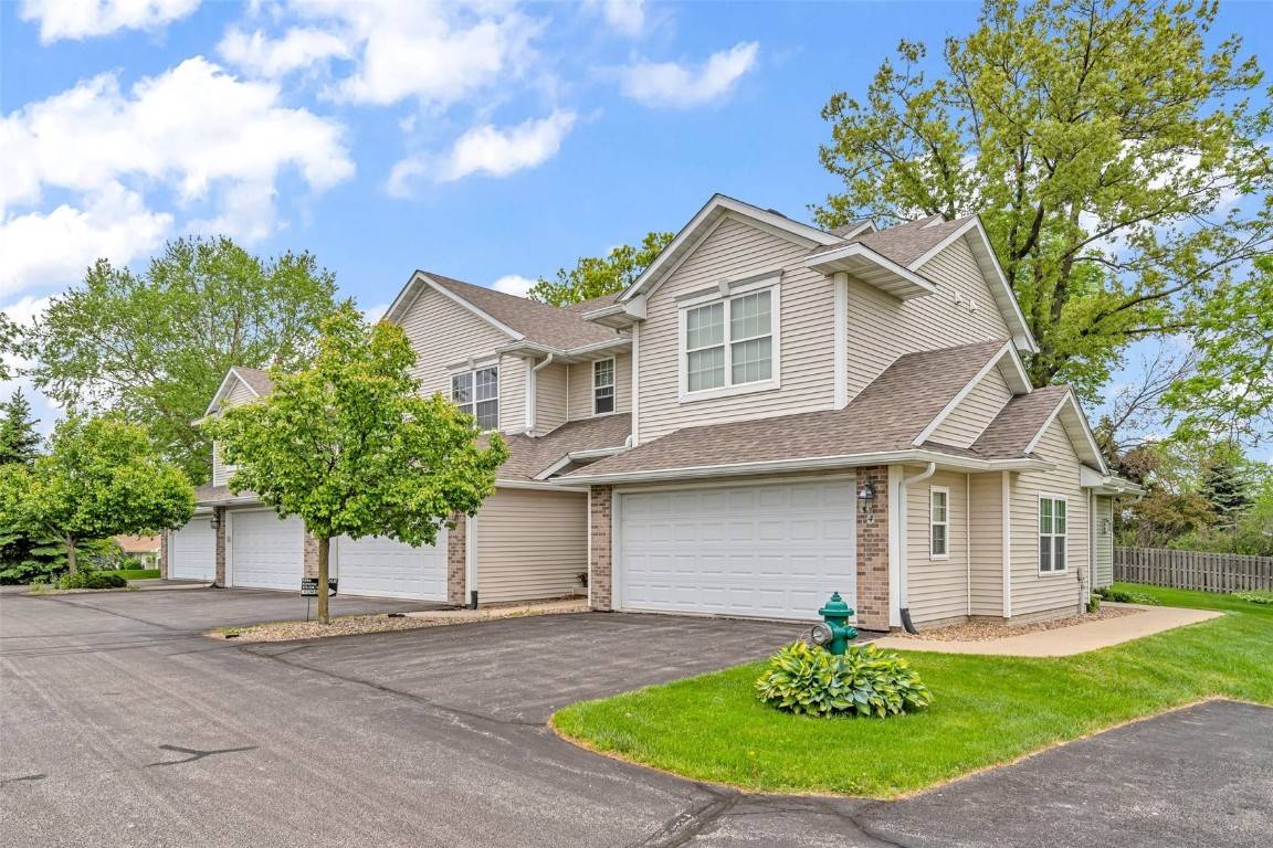 Cedar Rapids, IA 52402,5794 OAKWOOD AVE #3