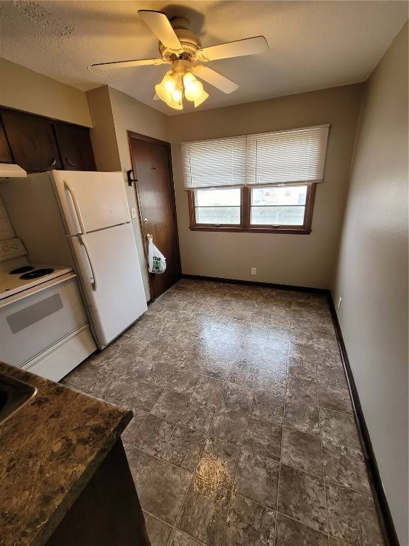Cedar Rapids, IA 52404,2212 Fruitland BLVD SW #2212/2214