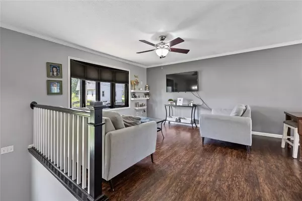 Solon, IA 52333,110 W Elm ST