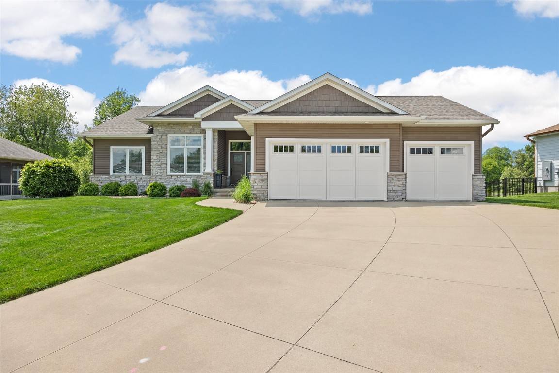 Iowa City, IA 52245,1077 Tamarack TRL