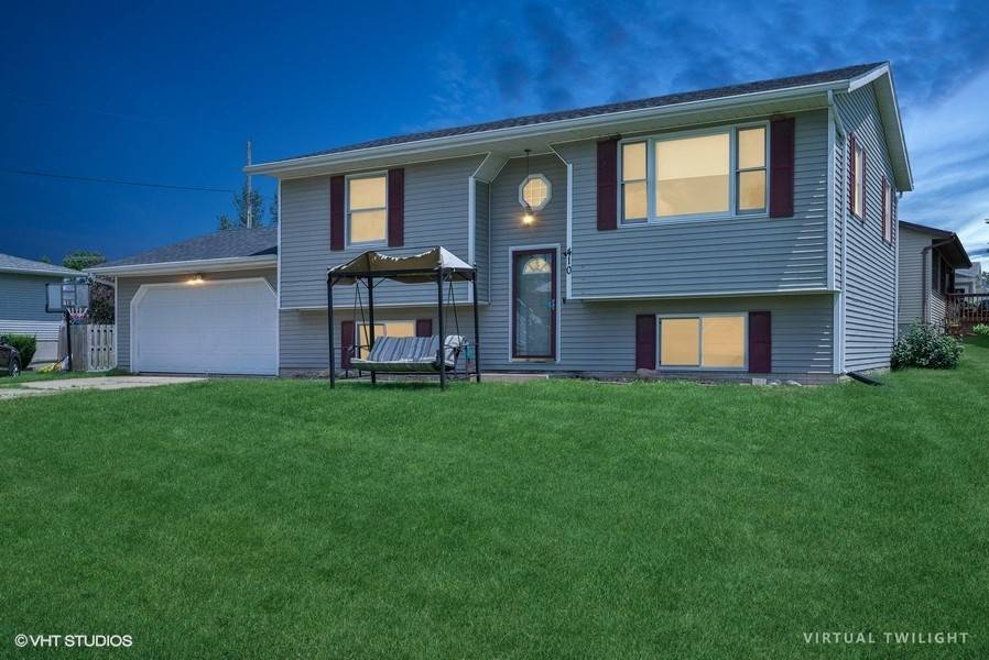 410 Hauser AVE, Urbana, IA 52345