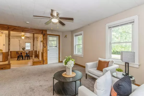 Williamsburg, IA 52361,804 North ST