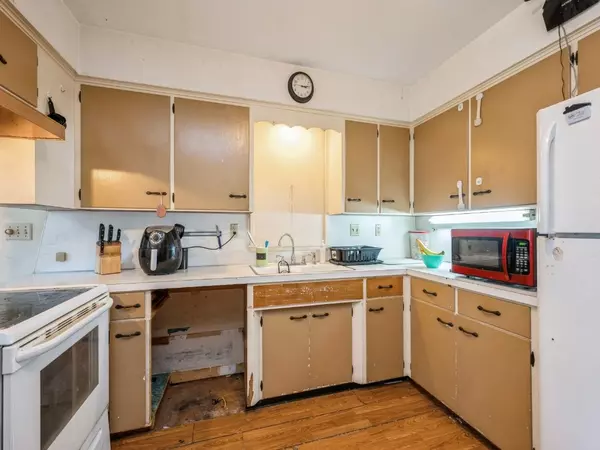 Keystone, IA 52249,306 2nd AVE