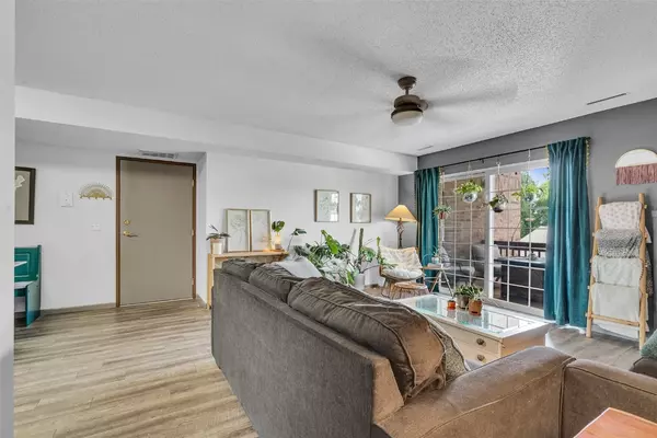 Cedar Rapids, IA 52404,3010 Wilson AVE SW #5