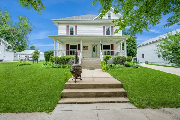 205 2nd AVE, Keystone, IA 52249