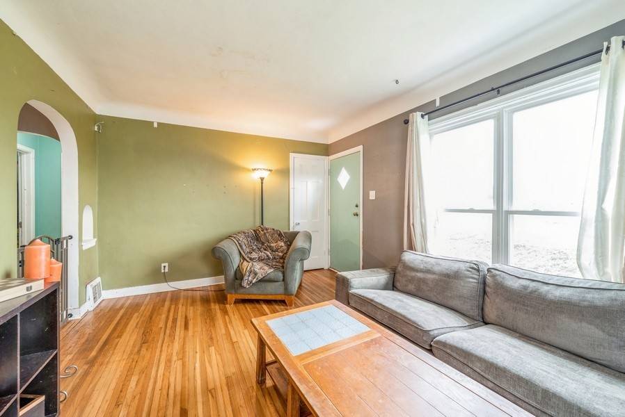 Cedar Rapids, IA 52404,1255 16th Ave SW