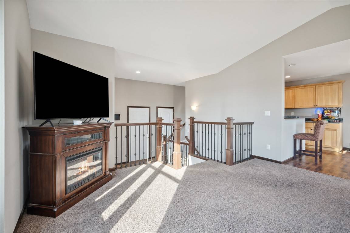 Cedar Rapids, IA 52404,6727 Ohio ST SW