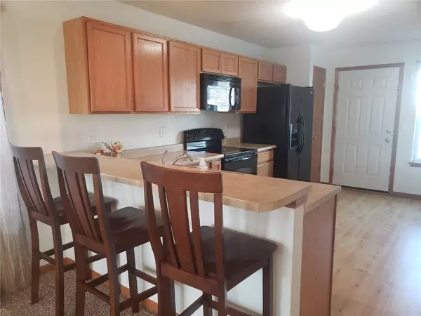 Cedar Rapids, IA 52405,714 H AVE NW