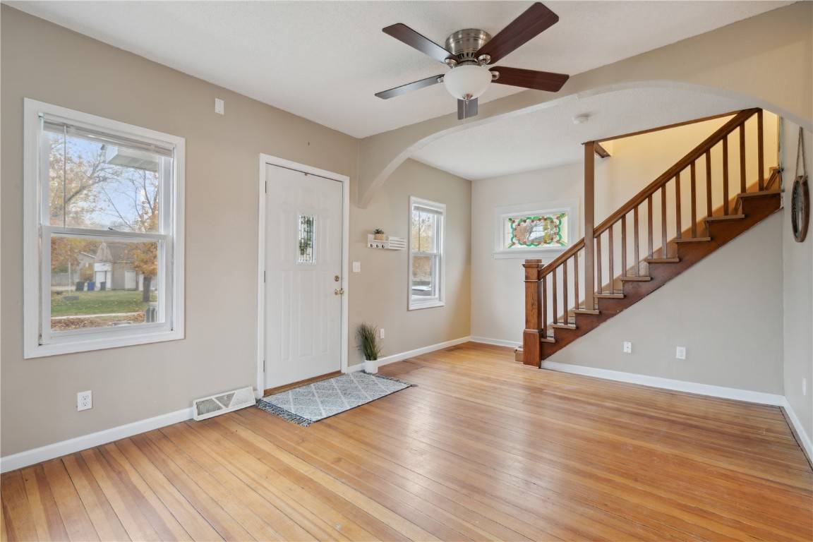 Cedar Rapids, IA 52405,1107 10th ST NW