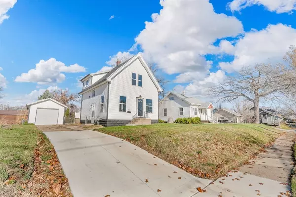 Cedar Rapids, IA 52402,1350 G AVE NE