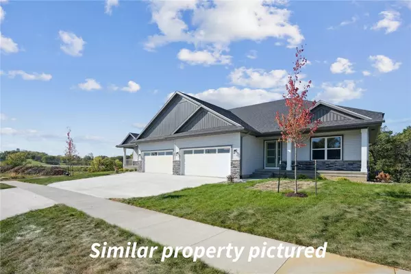 Iowa City, IA 52246,895 Dubs DR