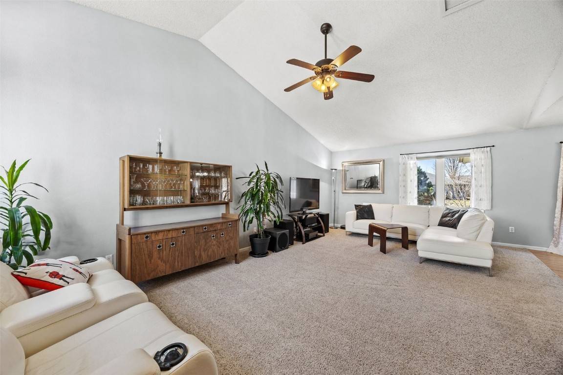 Coralville, IA 52241,1906 Generry Dr