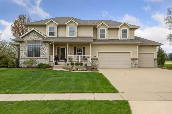 Robins, IA 52328,525 Chestnut DR