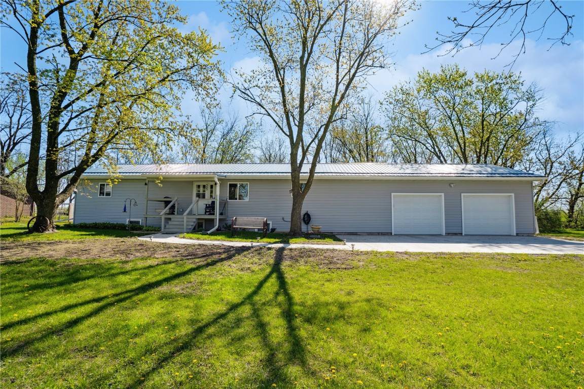 303 E Main ST, Stanley, IA 50671
