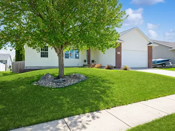 Marion, IA 52302,2405 Tamerac DR