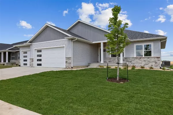 Marion, IA 52302,1356 Hickory Ridge DR