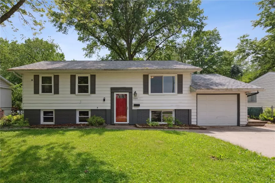 2323 Nevada AVE, Iowa City, IA 52240