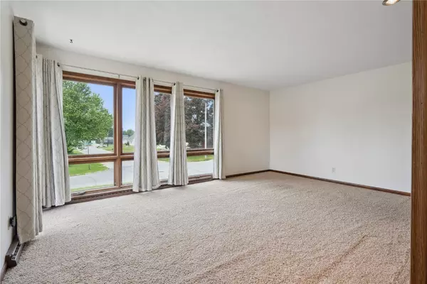 Cedar Rapids, IA 52405,115 Patricia LN NW