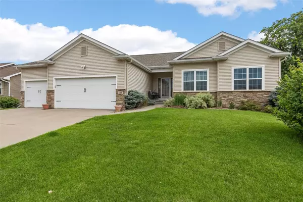 615 34th AVE, Marion, IA 52302