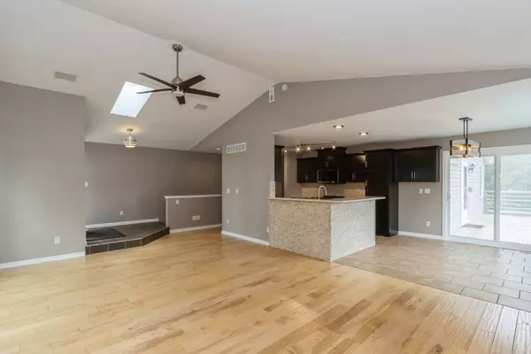 Swisher, IA 52338,1276 Winchester DR NE