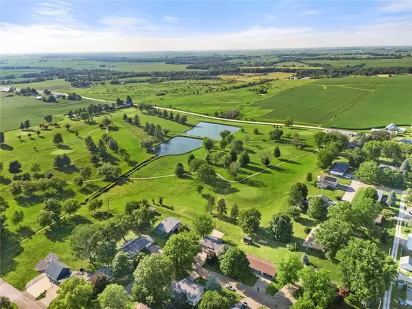 Winfield, IA 52659,101 Golf CIR