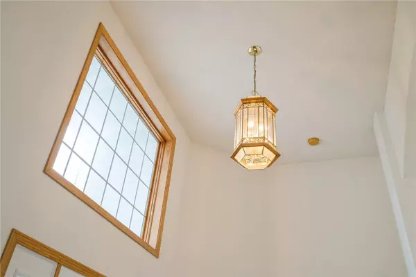 Hiawatha, IA 52233,2500 Creekside Dr