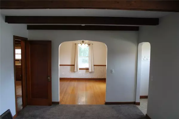 Monticello, IA 52310,302 South Main St