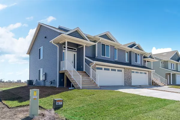 North Liberty, IA 52317,1402 Ruth AVE