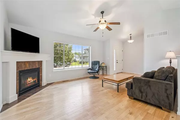 Iowa City, IA 52246,630 Galway Dr