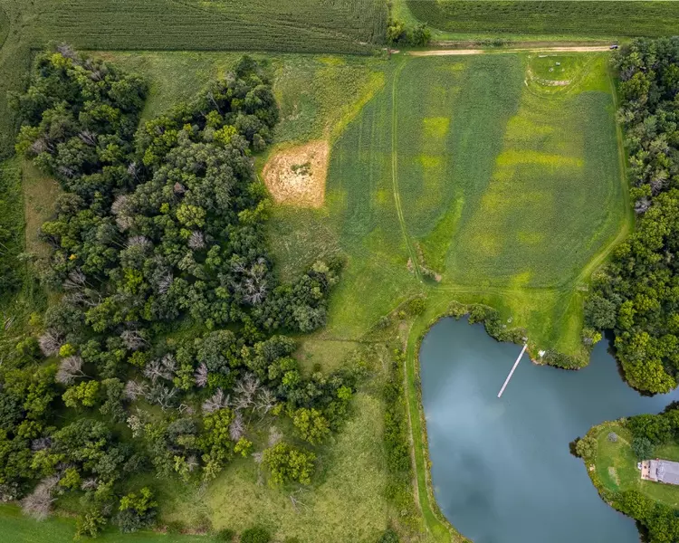 7654 County Rd X 40, Anamosa, IA 52205