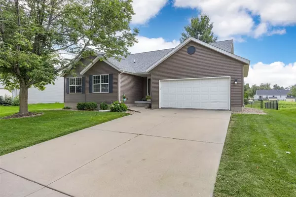 2821 28th AVE SW, Cedar Rapids, IA 52404