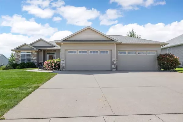 Marion, IA 52302,1617 Hunters Field LN