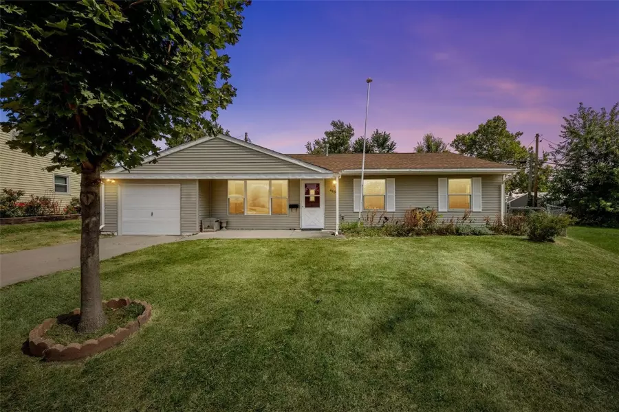 4839 Ford AVE NW, Cedar Rapids, IA 52405