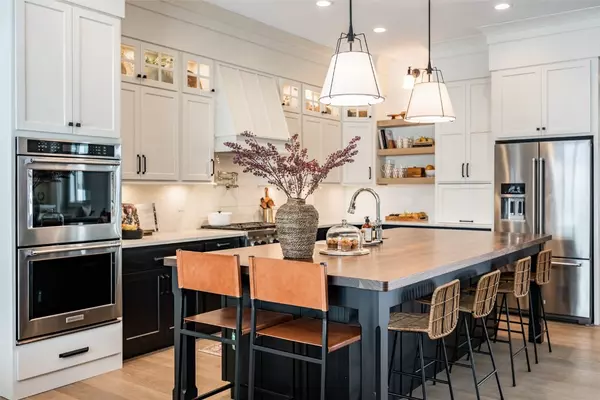 Swisher, IA 52338,3014 Forest Ridge DR NE